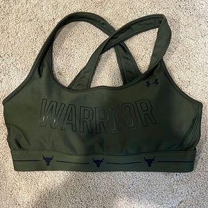 sports bra